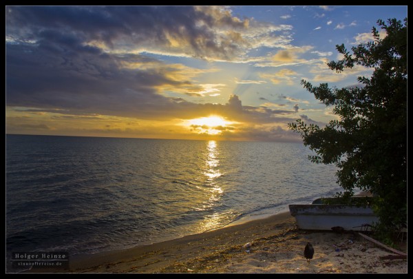 Garifuna Settlement Sunrise 2011 in Hopkins