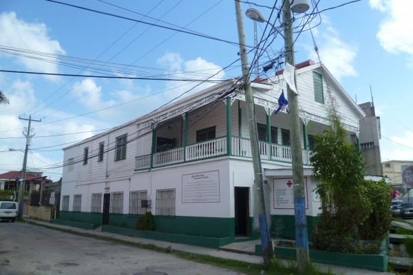 New building / neues Gebaeude